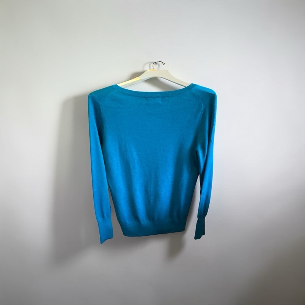 Banana Republic Teal V-Neck 100% Merino Wool Casual Sweater - Women's Medium - Picture 2 of 9